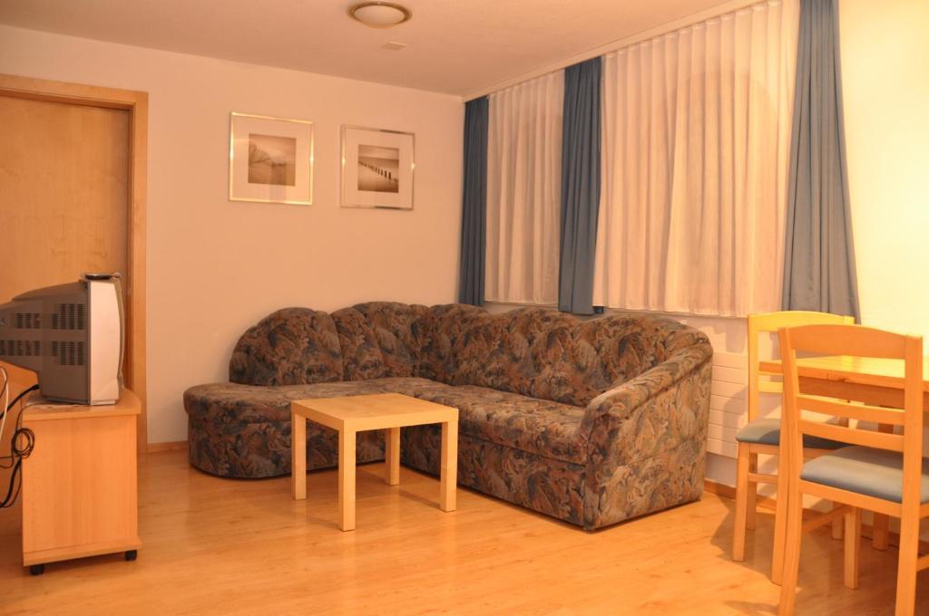 Haus Gentiana Apartamento Samnaun Quarto foto